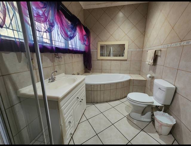 4 BEDROOM HOUSE FOR SALE IN SASOLBURG EXT 4